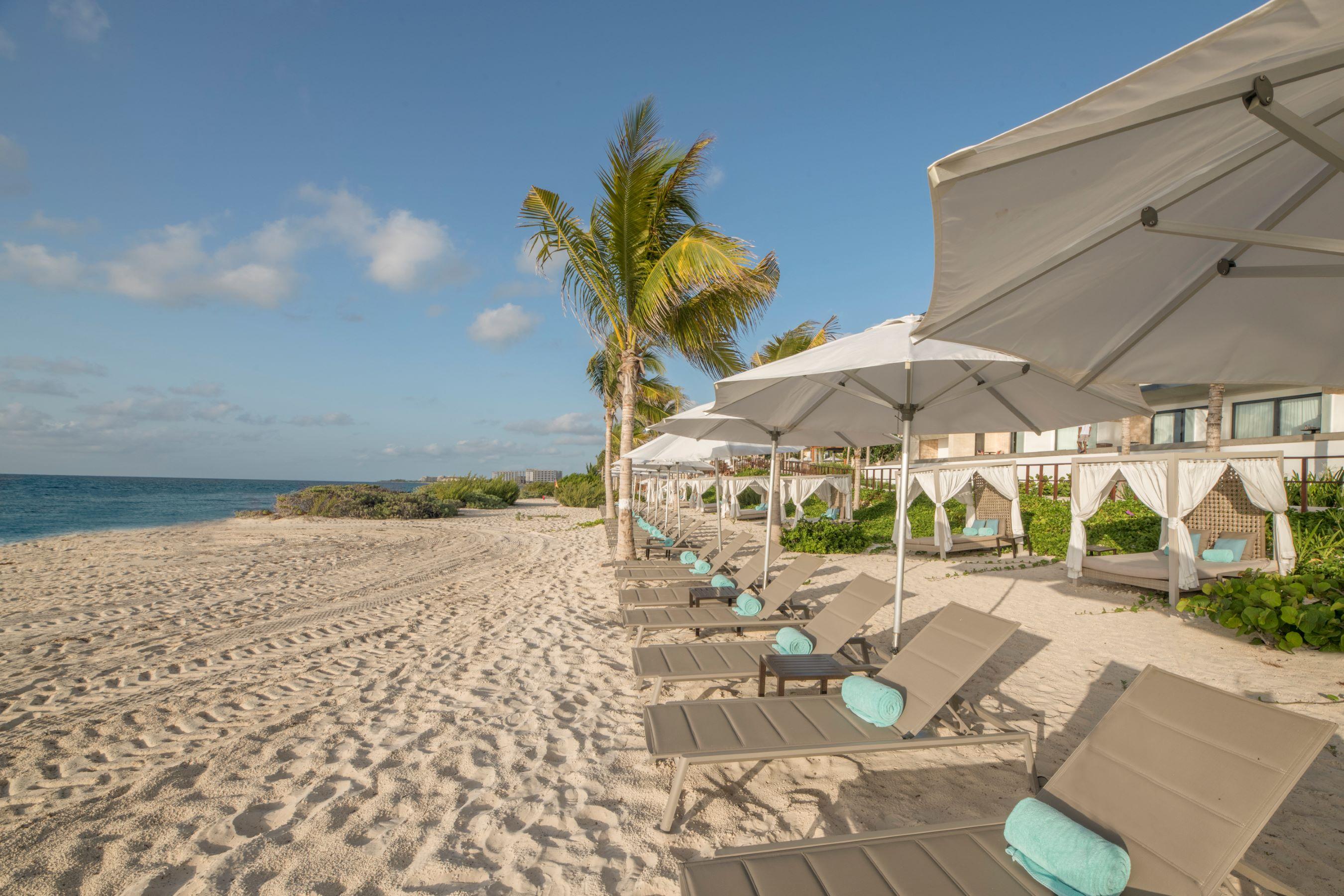 Haven Riviera Cancun (Adults Only) Alfredo V. Bonfil Eksteriør bilde Beach at The Shore Club