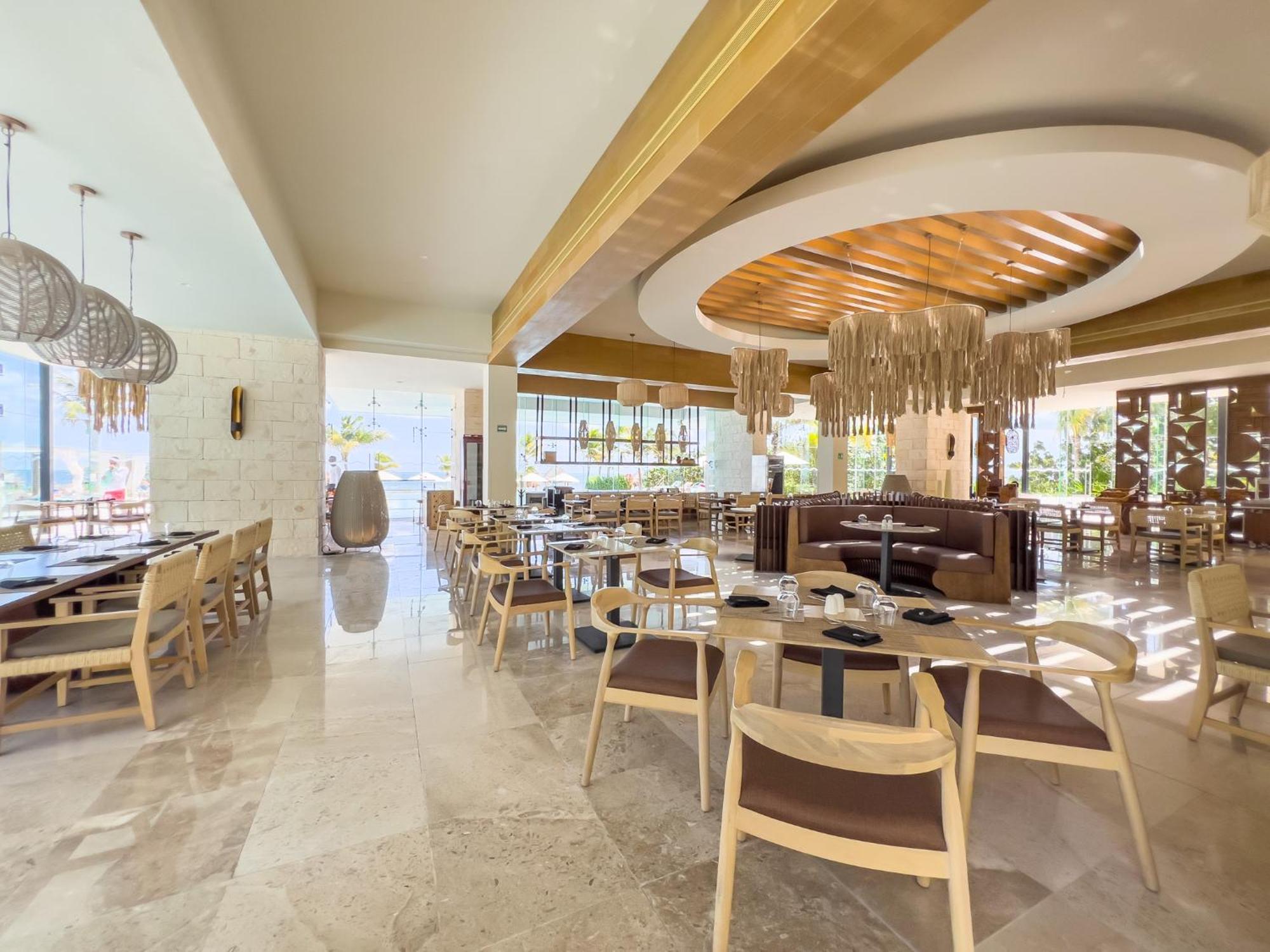 Haven Riviera Cancun (Adults Only) Alfredo V. Bonfil Eksteriør bilde The restaurant